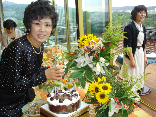 �̹����� Ŭ���ϸ� ������ ���� �� �ֽ��ϴ�.